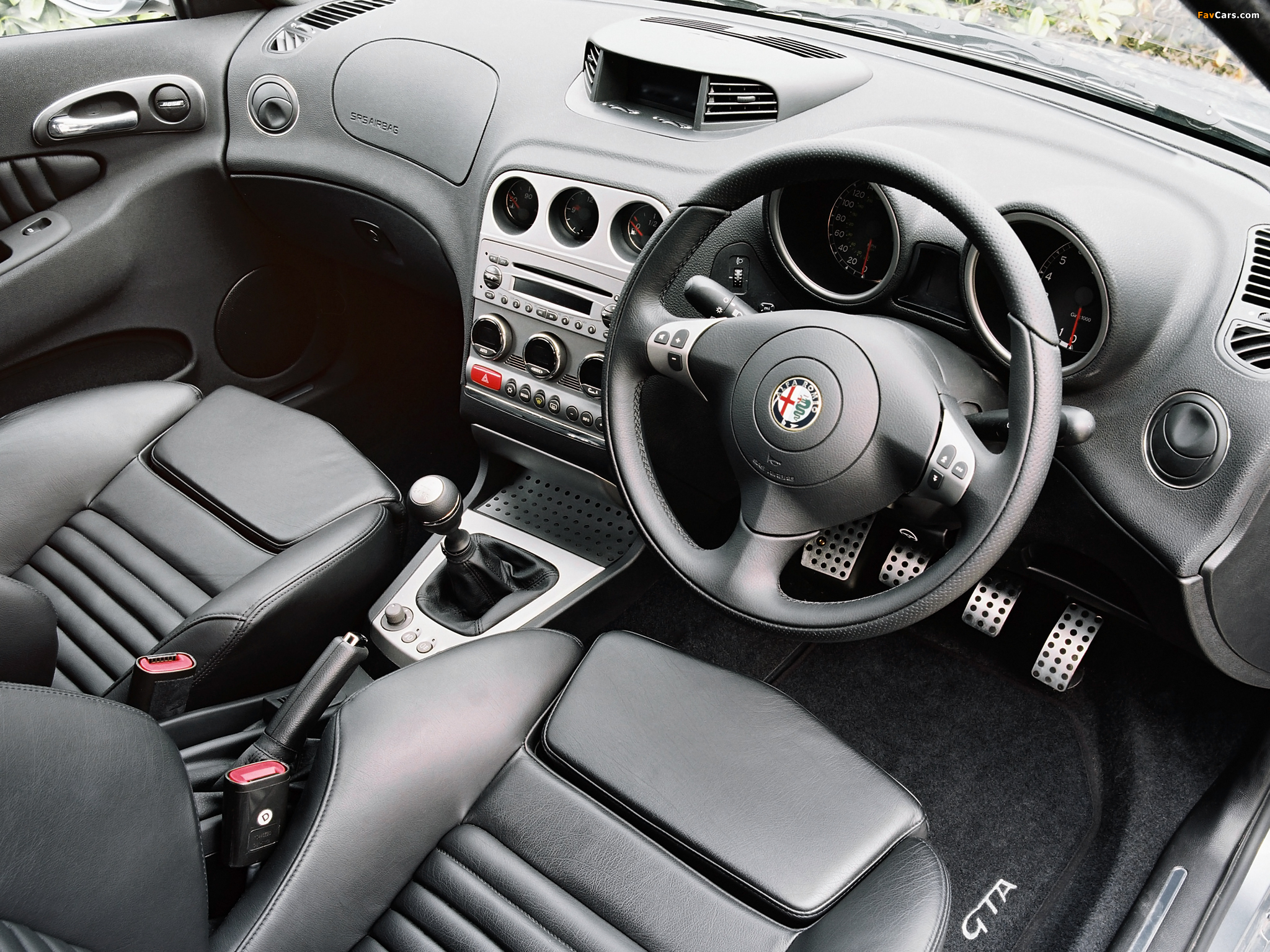 Images of Alfa Romeo 156 Sportwagon GTA UK-spec 932B (2002–2005) (2048 x 1536)