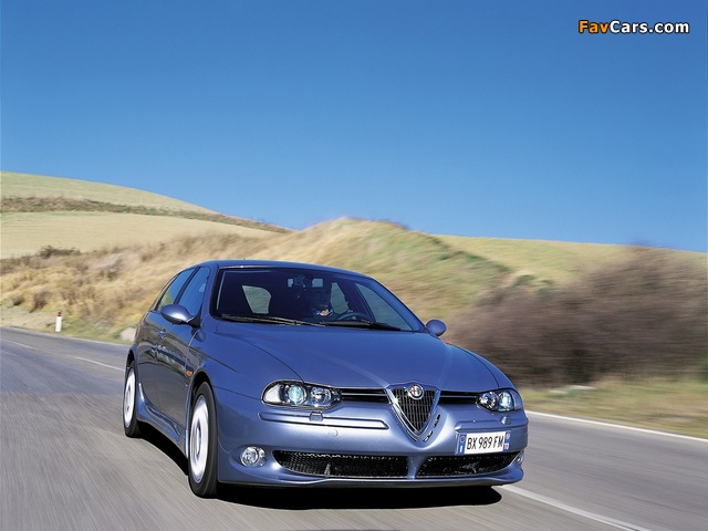 Photos of Alfa Romeo 156 Sportwagon GTA 932B (2002–2005) (640 x 480)