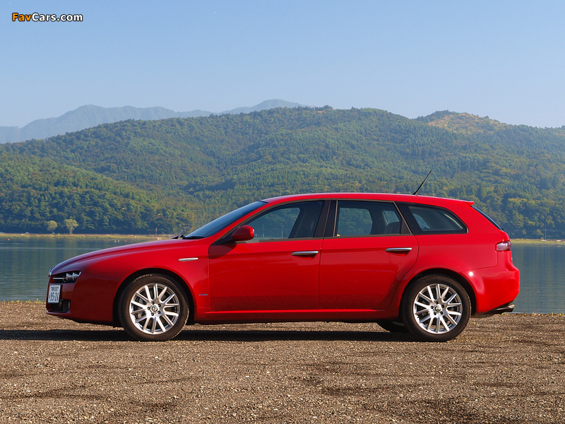 Alfa Romeo 159 Sportwagon 3.2 JTS Q4 JP-spec 939B (2006–2008) images (800 x 600)