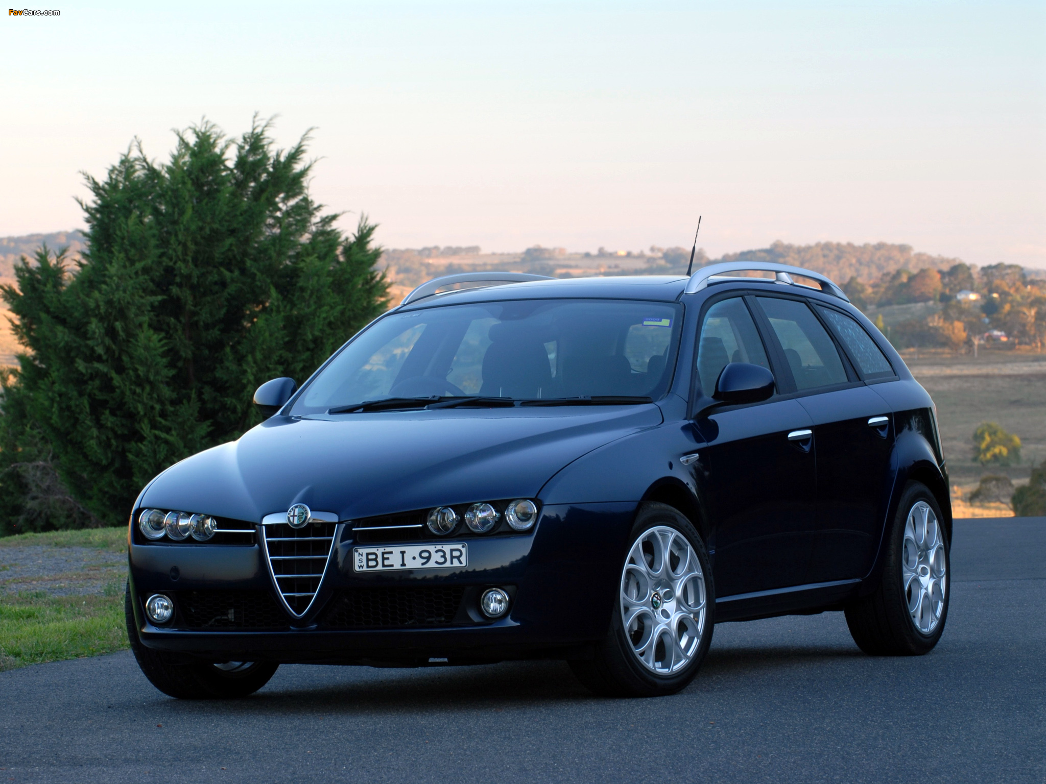 Alfa Romeo 159 Sportwagon 3.2 JTS Q4 AU-spec 939B (2006–2008) pictures (2048 x 1536)