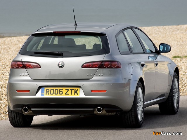 Alfa Romeo 159 Sportwagon 2.2 JTS UK-spec 939B (2006–2008) wallpapers (640 x 480)