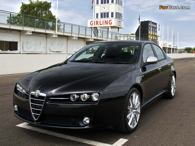 Alfa Romeo 159 Ti UK-spec 939A (2007–2008) images (640 x 480)