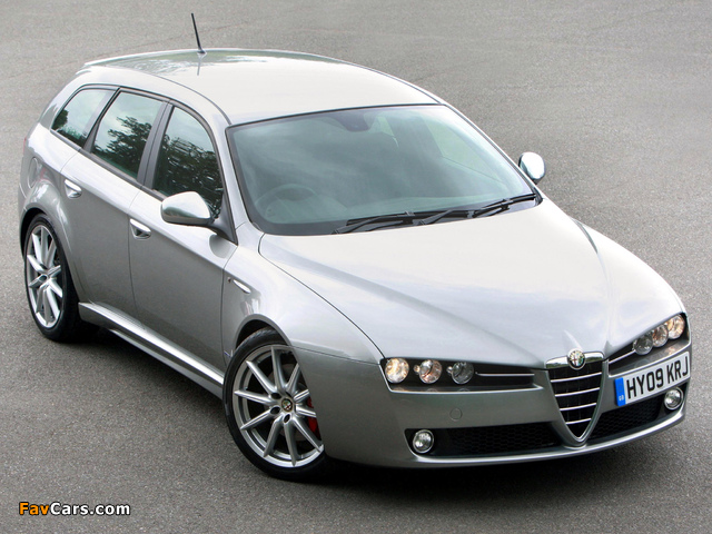 Alfa Romeo 159 Sportwagon Ti UK-spec 939B (2008–2011) pictures (640 x 480)