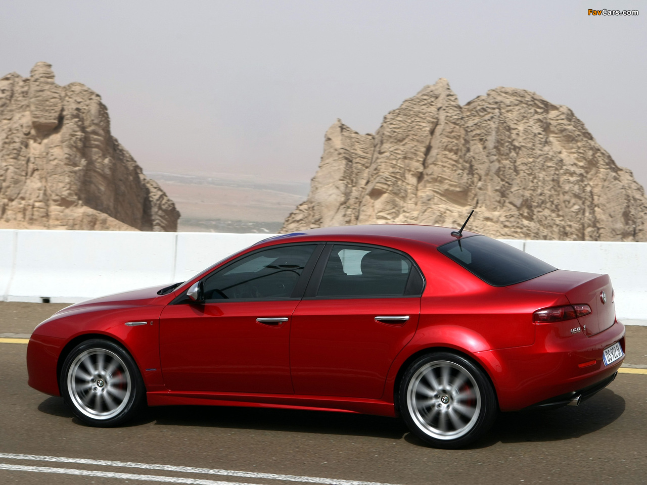 Alfa Romeo 159 Ti 939A (2008–2011) pictures (1280 x 960)