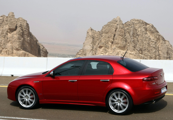 Alfa Romeo 159 Ti 939A (2008–2011) pictures
