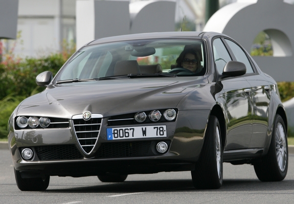 Alfa Romeo 159 939A (2005–2008) pictures