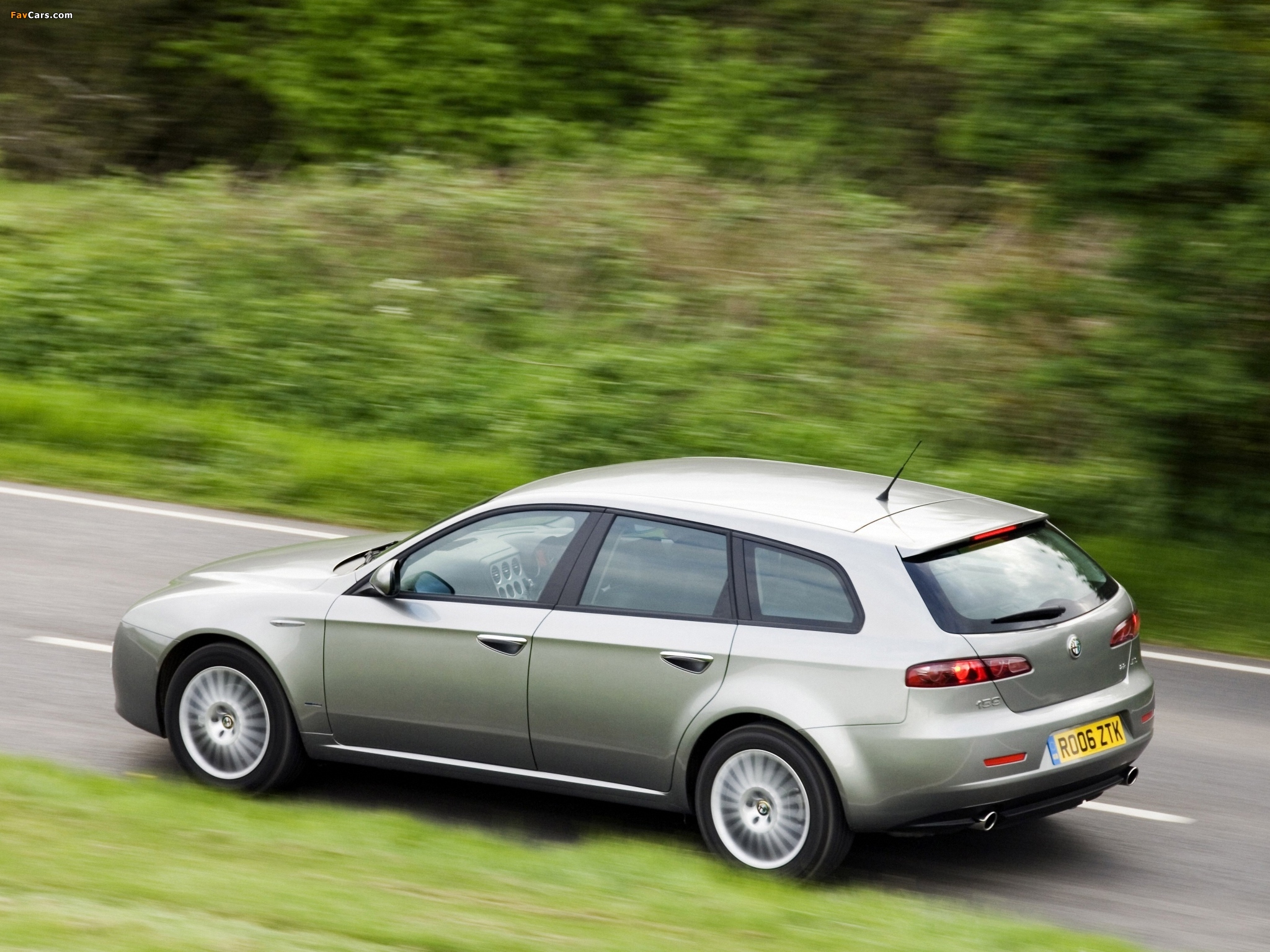 Images of Alfa Romeo 159 Sportwagon 2.2 JTS UK-spec 939B (2006–2008) (2048 x 1536)