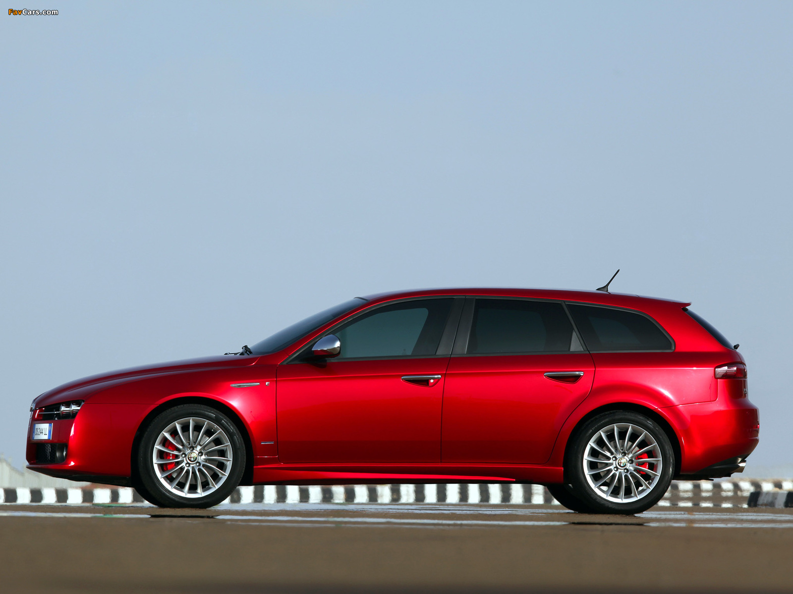 Images of Alfa Romeo 159 Sportwagon Ti 939B (2008–2011) (1600 x 1200)