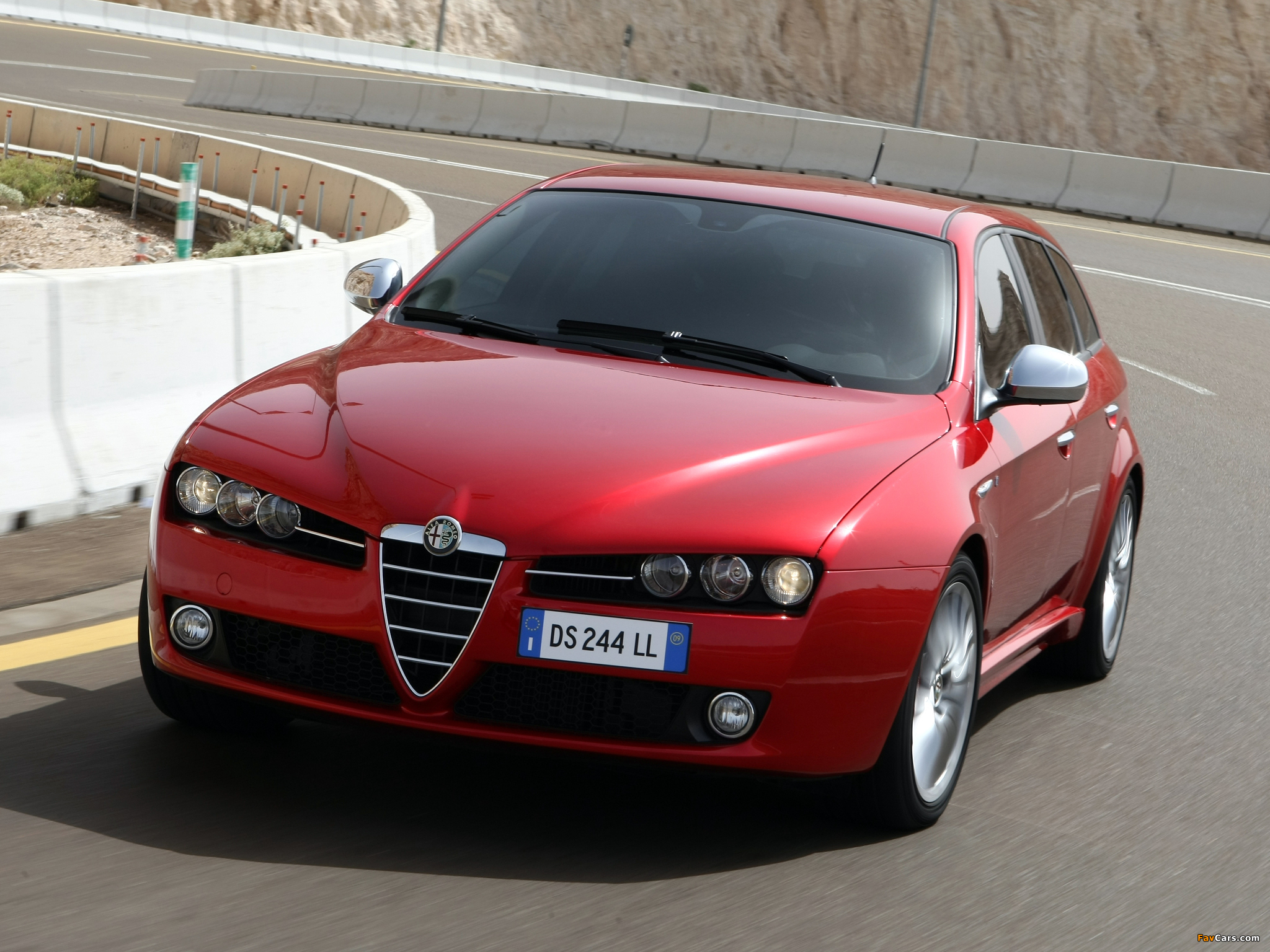 Images of Alfa Romeo 159 Sportwagon Ti 939B (2008–2011) (2048 x 1536)