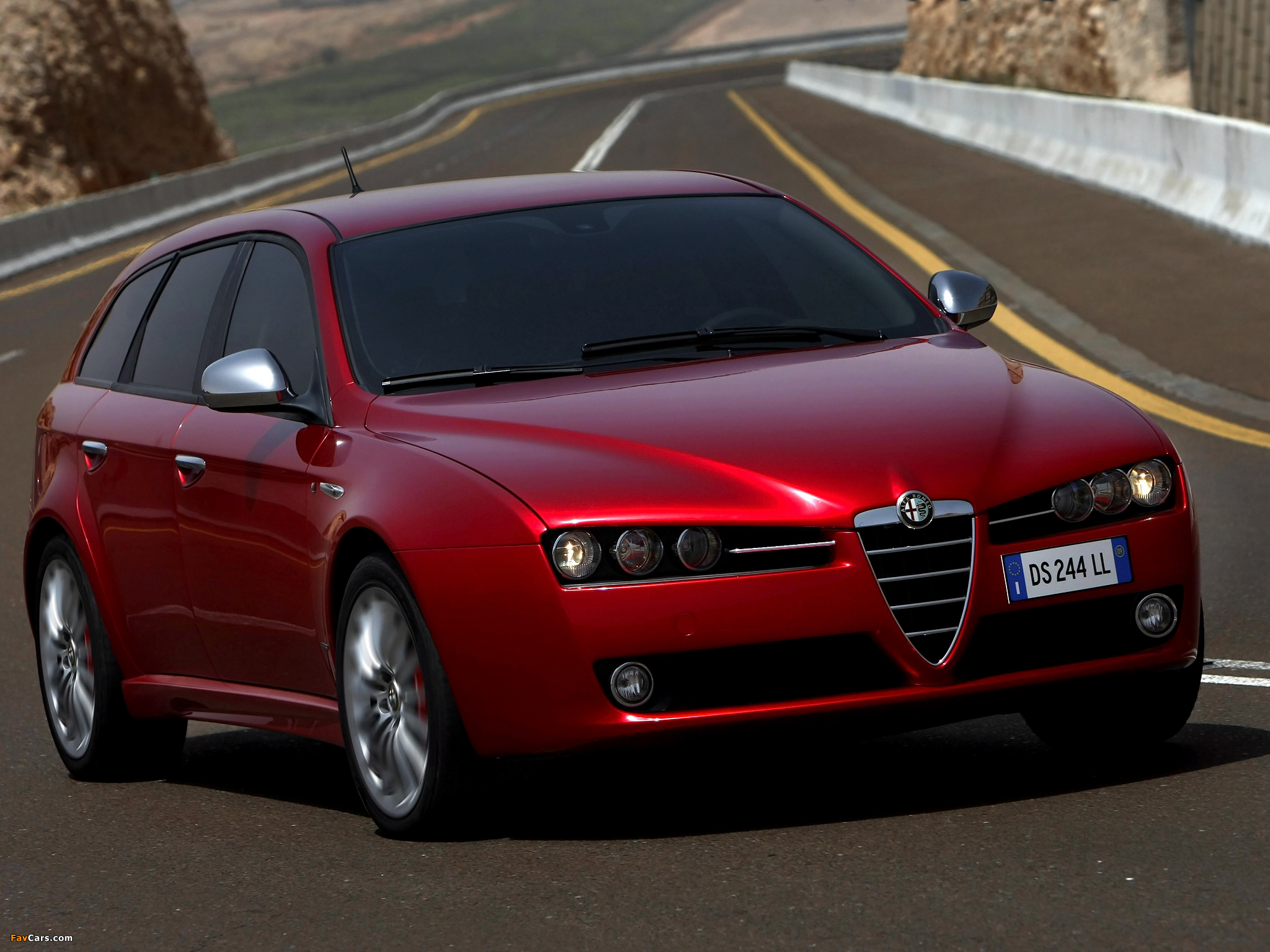 Alfa Romeo 159 Sportwagon Ti 939B (2008–2011) wallpapers (2048 x 1536)
