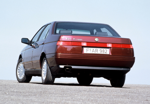 Pictures of Alfa Romeo 164 V6 Turbo (1991–1992)
