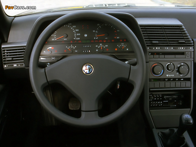 Pictures of Alfa Romeo 164 (1987–1992) (640 x 480)