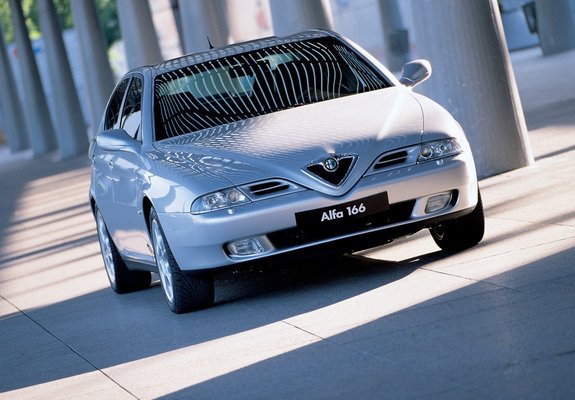 Alfa Romeo 166 936 (1998–2003) images