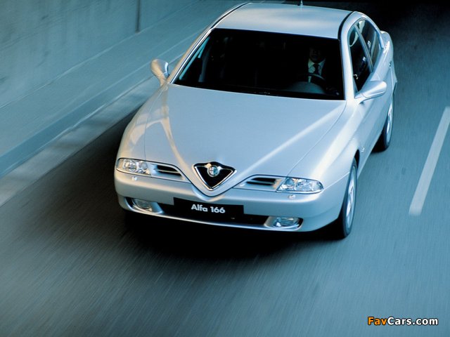 Alfa Romeo 166 936 (1998–2003) pictures (640 x 480)