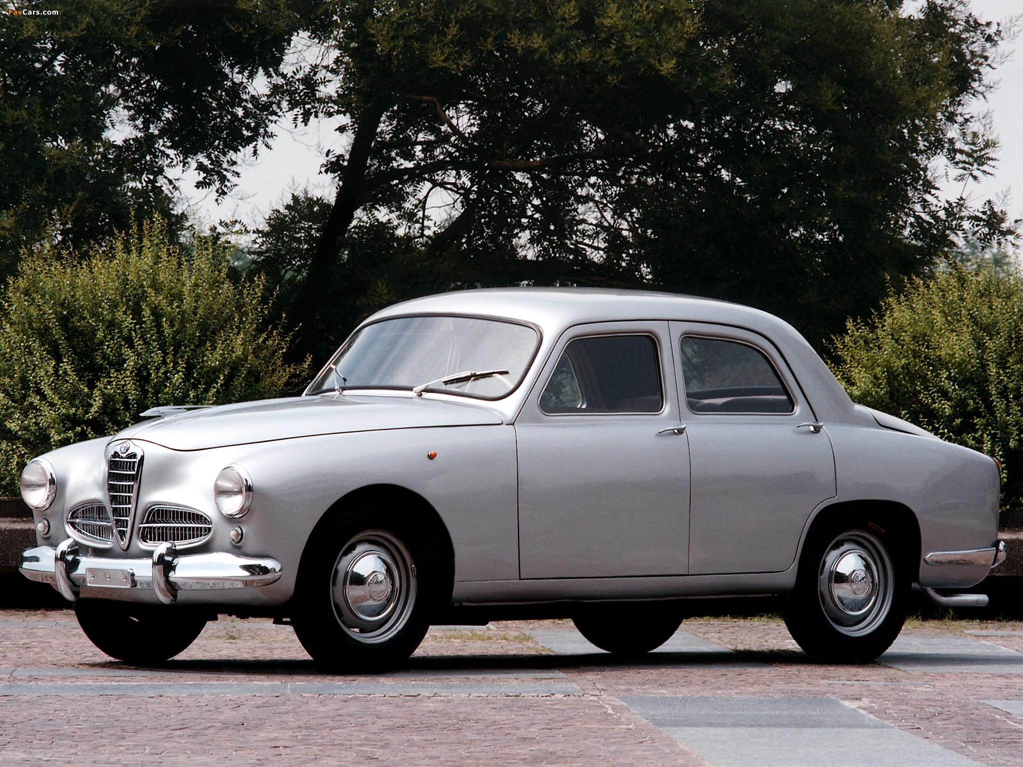 Alfa Romeo 1900 Berlina 1483 (1950–1954) photos (2048 x 1536)