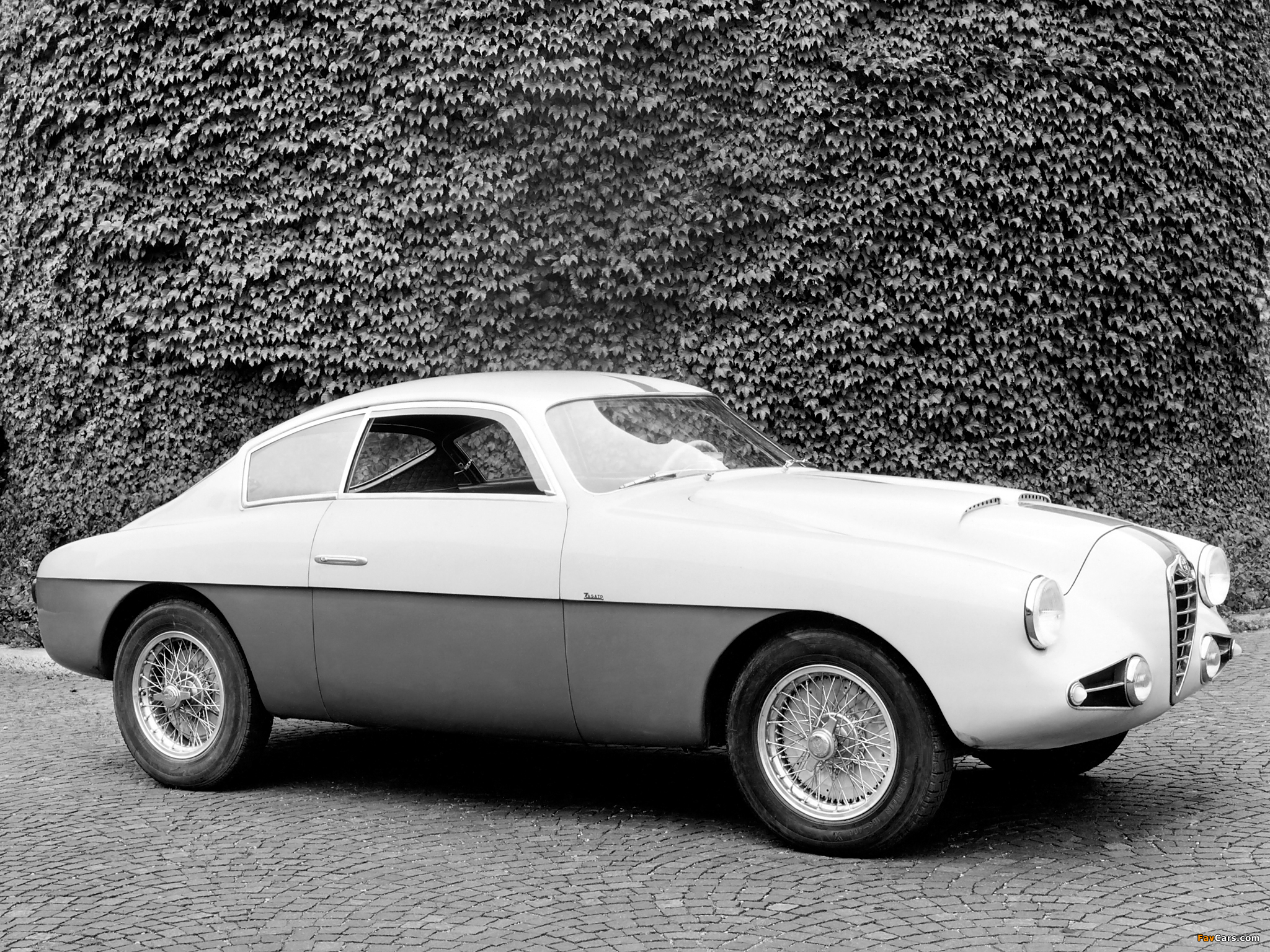 Images of Alfa Romeo 1900 SSZ 1484 (1954–1958) (2048 x 1536)