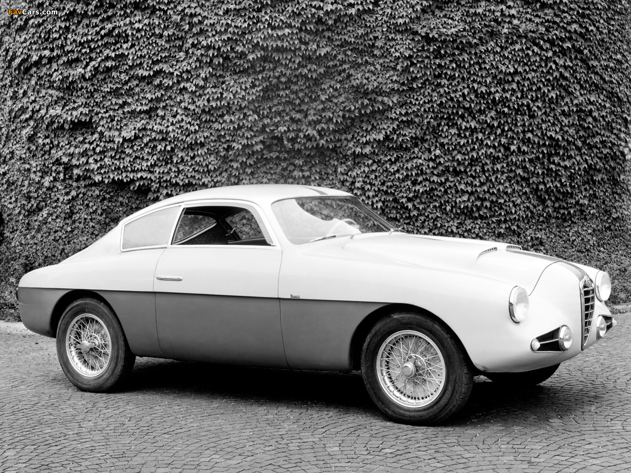 Images of Alfa Romeo 1900 SSZ 1484 (1954–1958) (1280 x 960)