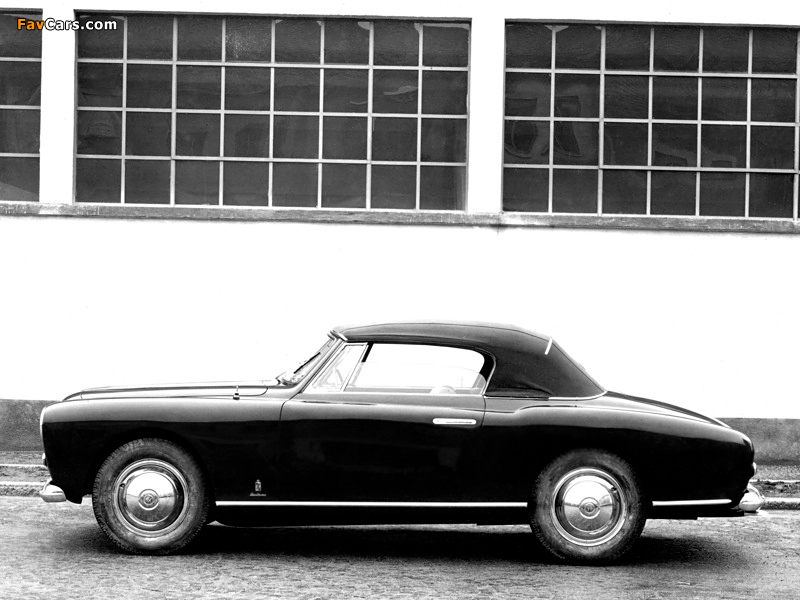 Pictures of Alfa Romeo 1900 Cabriolet 1484 (1951–1954) (800 x 600)