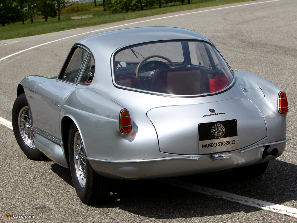 Photos of Alfa Romeo 2000 Sportiva Coupe 1366 (1954) (1024 x 768)