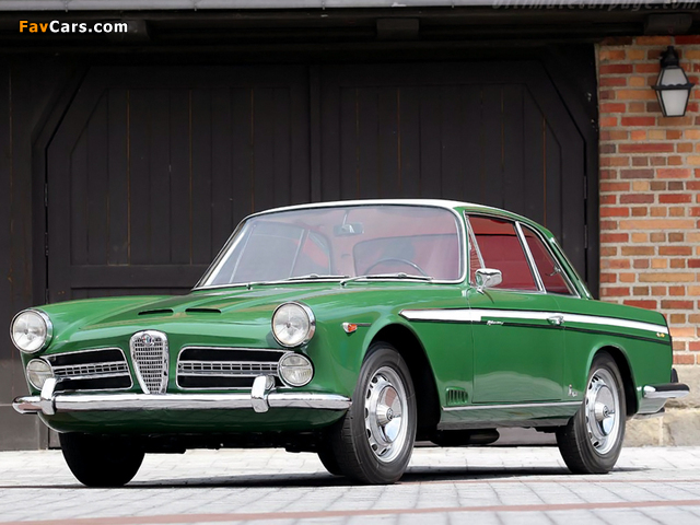 Alfa Romeo 2000 Vignale Coupe 102 (1958–1961) pictures (640 x 480)