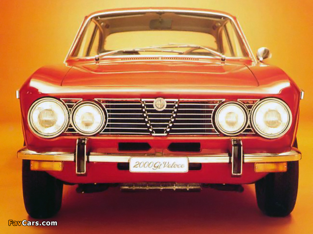 Alfa Romeo 2000 GT Veloce US-spec 115 (1971–1976) images (640 x 480)