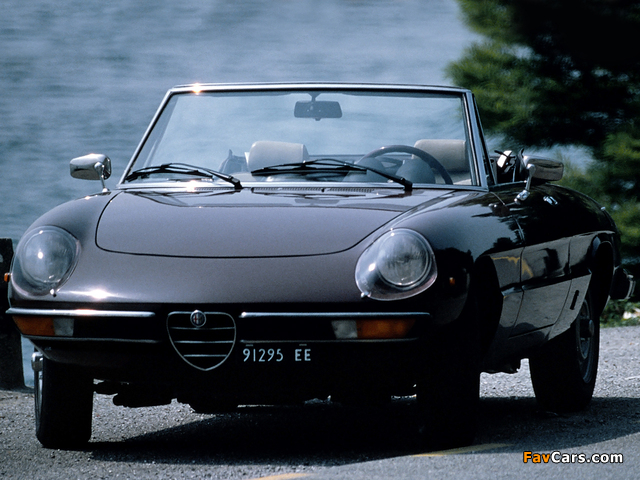 Alfa Romeo 2000 Spider Veloce 105 (1971–1983) pictures (640 x 480)
