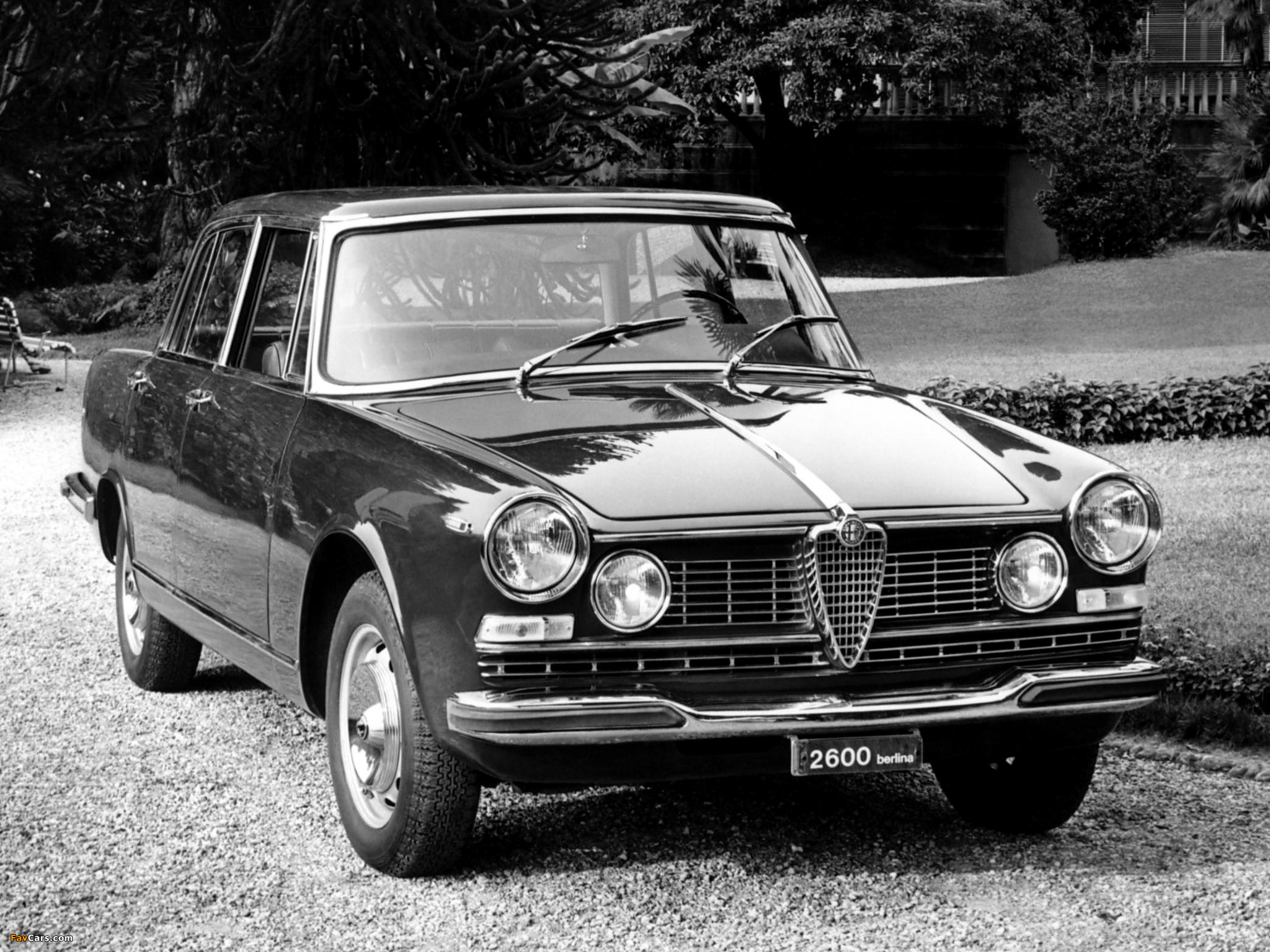 Photos of Alfa Romeo 2600 Berlina 106 (1964–1969) (2048 x 1536)