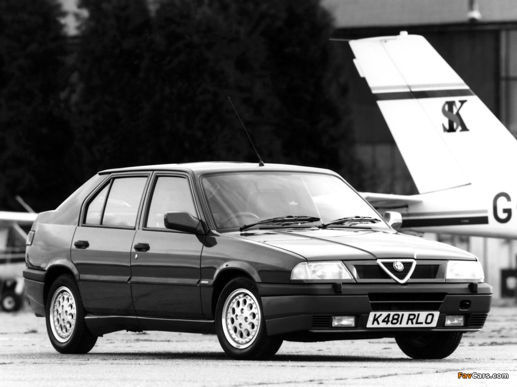 Photos of Alfa Romeo 33 Boxer 16V UK-spec 907 (1990–1994) (1024 x 768)