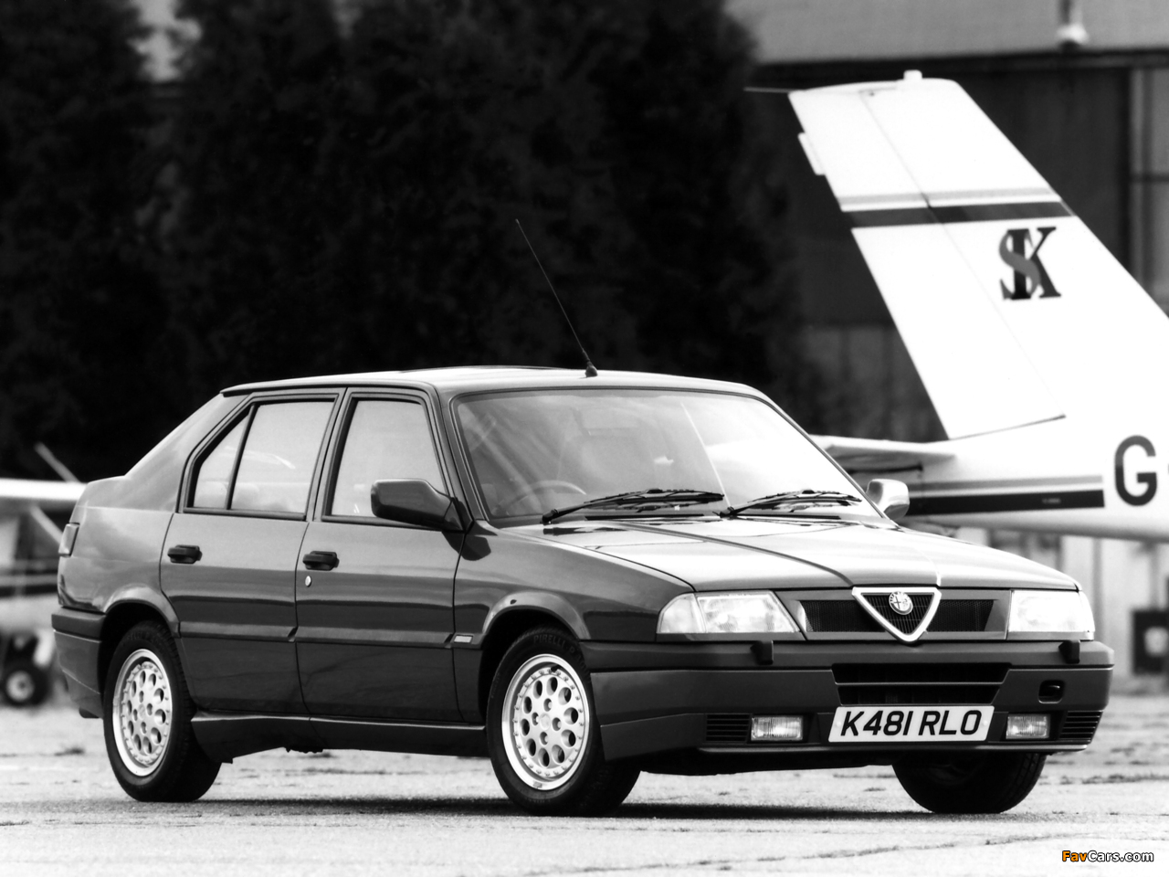 Photos of Alfa Romeo 33 Boxer 16V UK-spec 907 (1990–1994) (1280 x 960)
