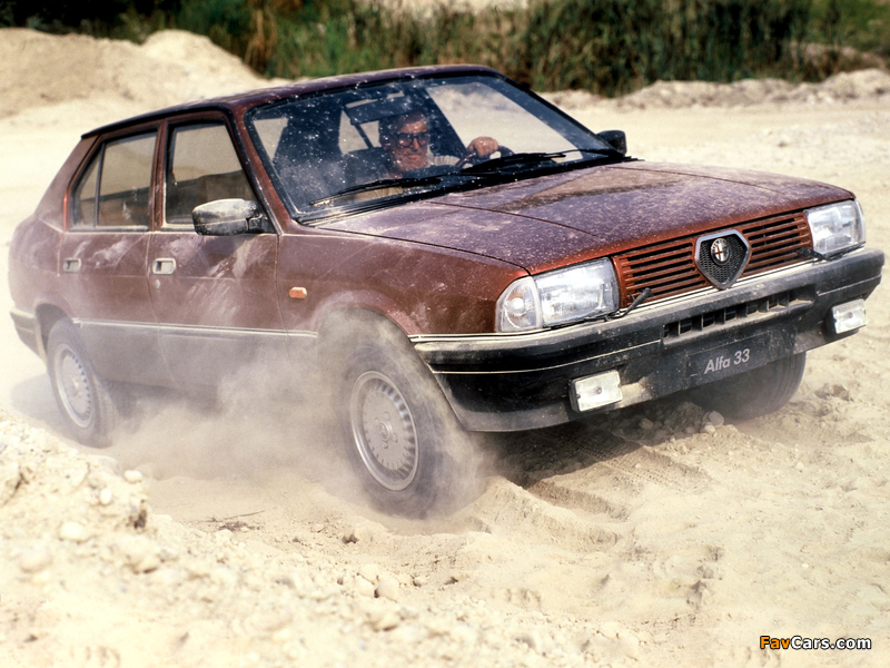 Pictures of Alfa Romeo 33 1.5 4x4 905 (1984–1986) (800 x 600)