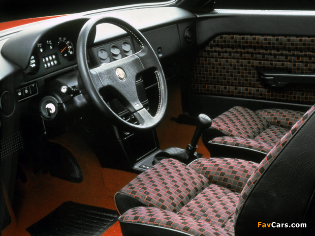 Pictures of Alfa Romeo 33 1.7 Quadrifoglio Verde 905 (1986–1990) (640 x 480)