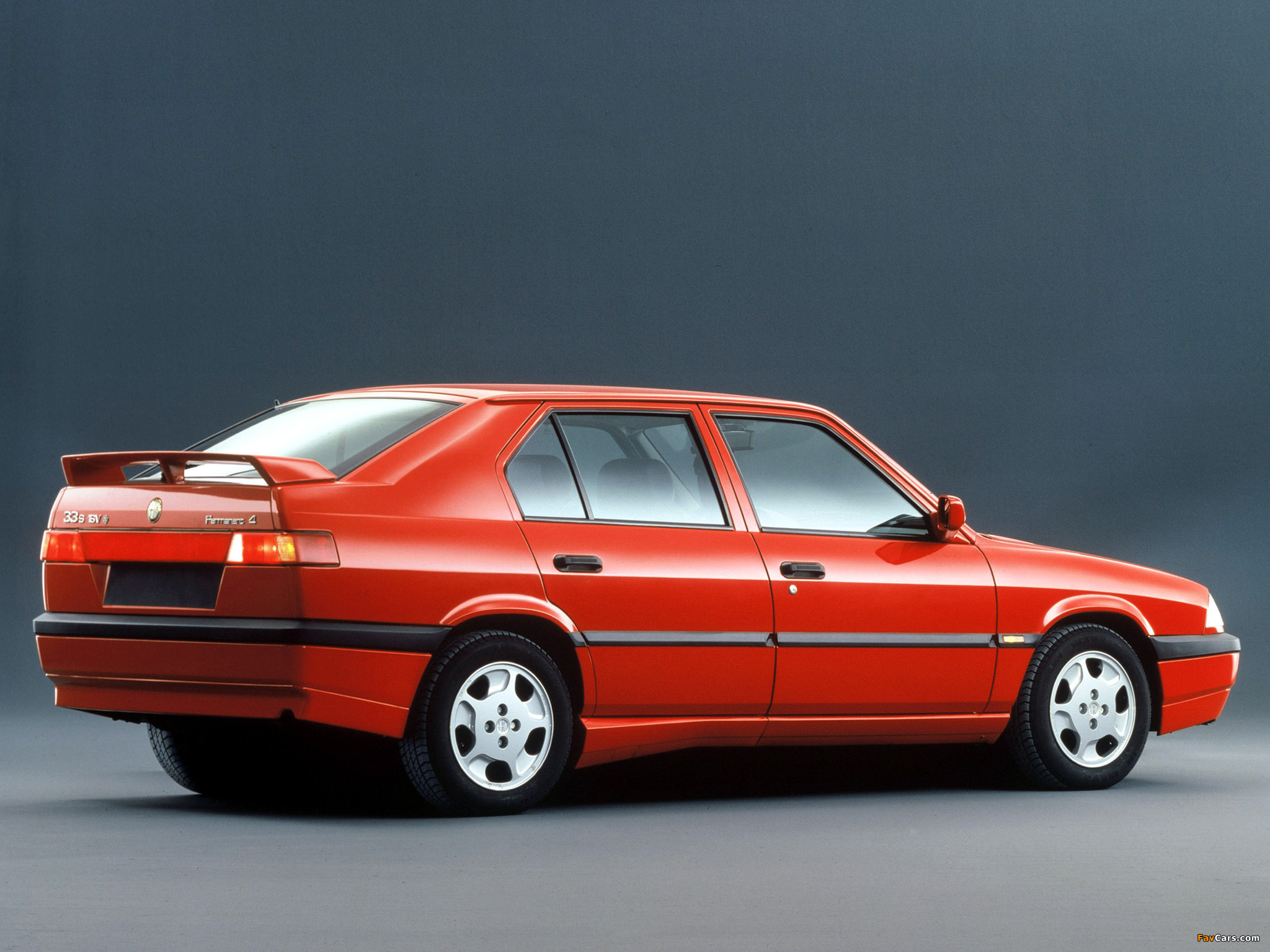 Pictures of Alfa Romeo 33 S 16V Quadrifoglio Verde Permanent 4 907 (1991–1994) (2048 x 1536)