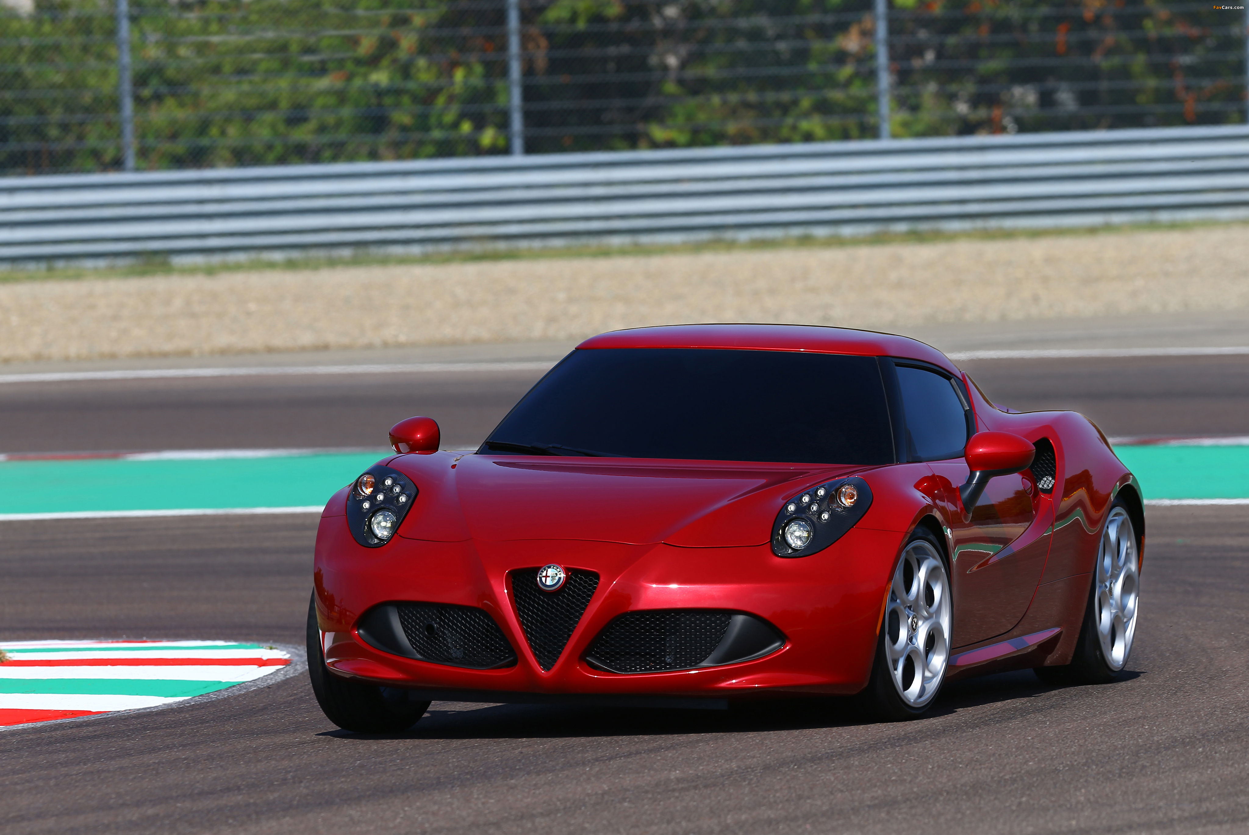 Alfa Romeo 4C Worldwide (960) 2013 pictures (4096 x 2740)
