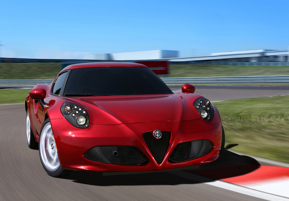 Photos of Alfa Romeo 4C Worldwide (960) 2013