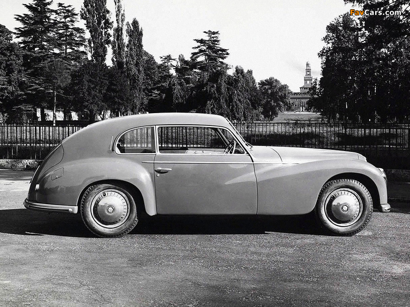 Photos of Alfa Romeo 6C 2500 Freccia dOro (1946–1951) (800 x 600)