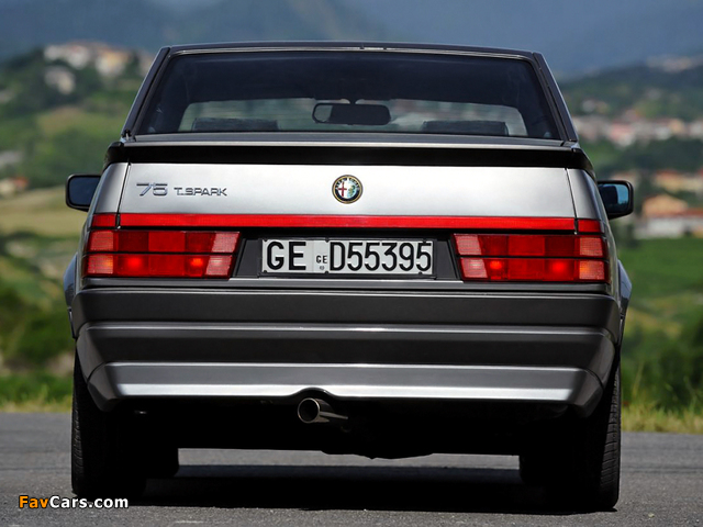 Alfa Romeo 75 2.0i T.Spark 162B (1988–1992) photos (640 x 480)