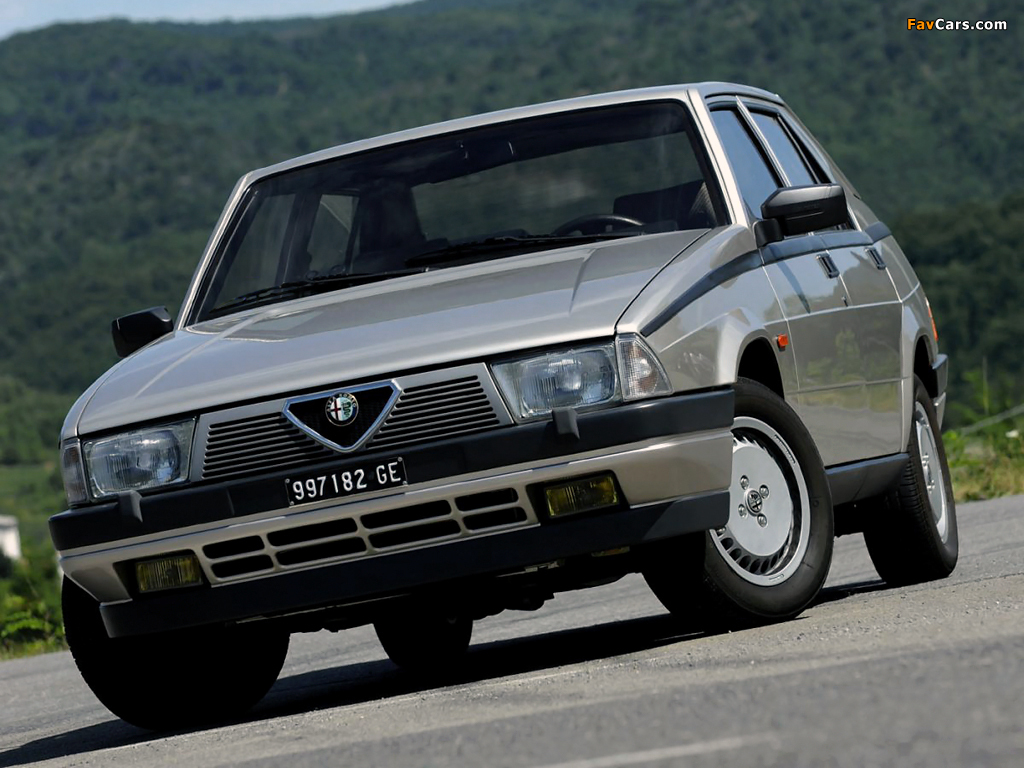 Pictures of Alfa Romeo 75 162B (1985–1988) (1024 x 768)