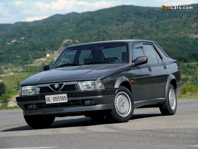 Pictures of Alfa Romeo 75 2.0i T.Spark 162B (1988–1992) (640 x 480)