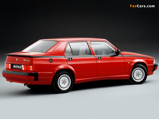 Alfa Romeo 75 V6 3.0 Quadrifoglio Verde 162B (1988–1992) wallpapers (640 x 480)