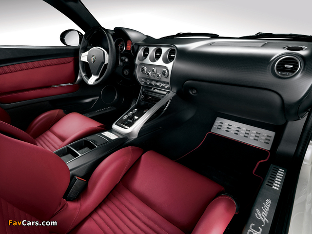 Pictures of Alfa Romeo 8C Spider 2008–2011 (640 x 480)