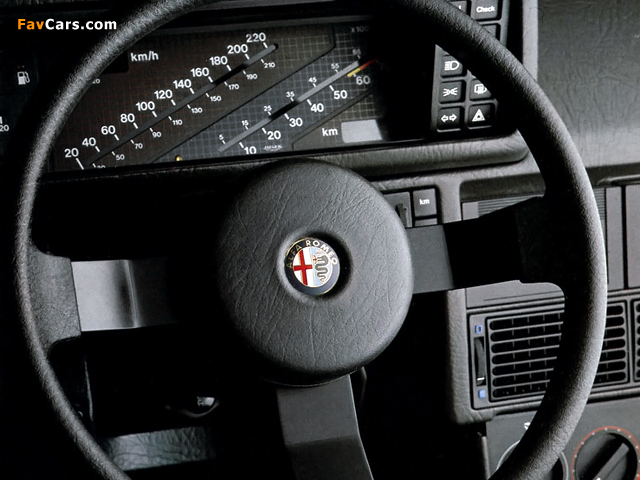 Pictures of Alfa Romeo 90 162A (1984–1986) (640 x 480)