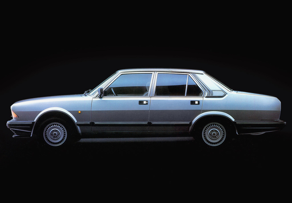 Pictures of Alfa Romeo Alfa 6 119 (1983–1987)