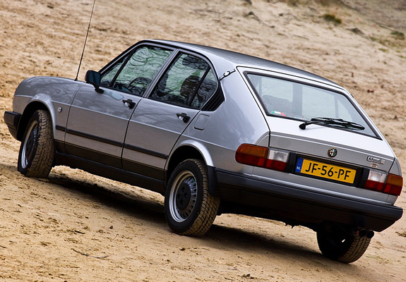 Alfa Romeo Alfasud Quadrifoglio Oro 901 (1982–1983) images