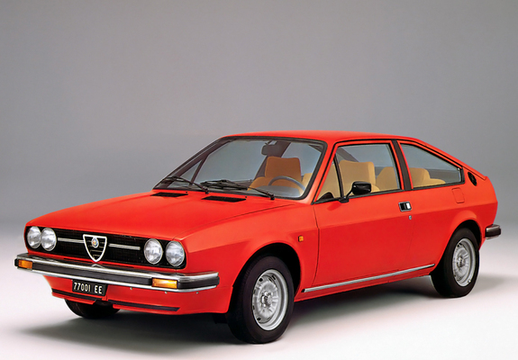 Photos of Alfa Romeo Alfasud Sprint Veloce 902 (1978–1983)