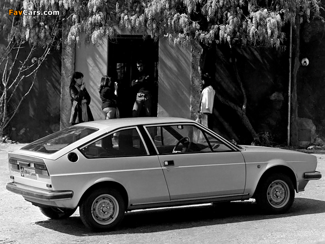 Pictures of Alfa Romeo Alfasud Sprint Veloce 902 (1978–1983) (640 x 480)