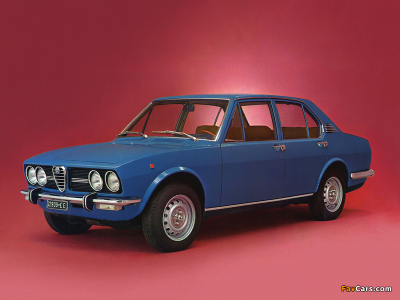 Alfa Romeo Alfetta 116 (1972–1975) images (800 x 600)
