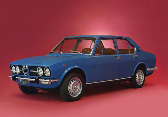 Alfa Romeo Alfetta 116 (1972–1975) images