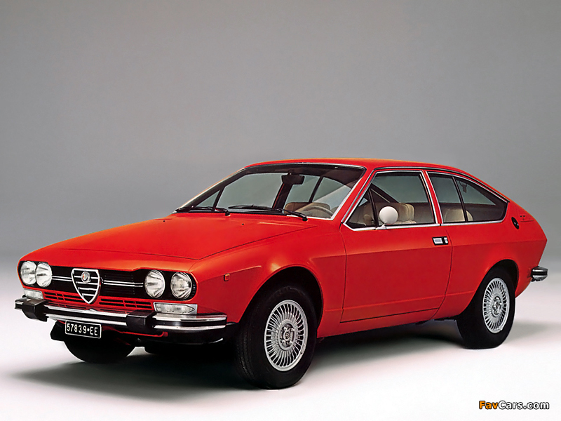 Alfa Romeo Alfetta GTV 2000 116 (1976–1980) photos (800 x 600)