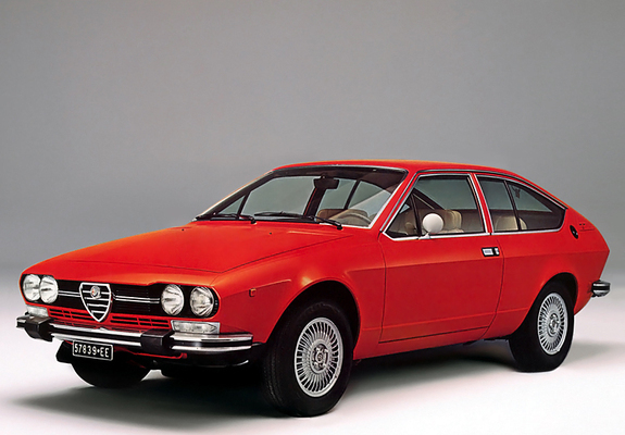 Alfa Romeo Alfetta GTV 2000 116 (1976–1980) photos