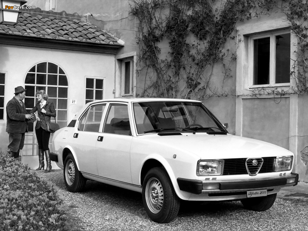 Alfa Romeo Alfetta 2000 116 (1977–1978) pictures (1024 x 768)